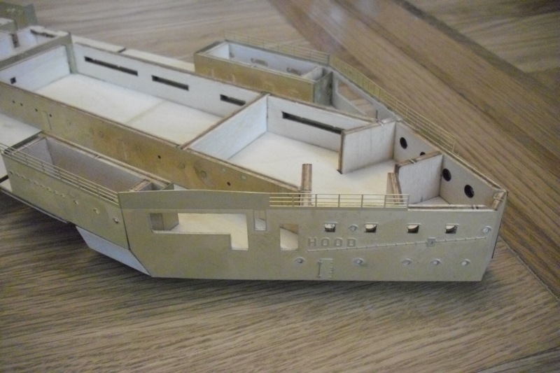 HACHETTE HMS HOOD 222.jpg