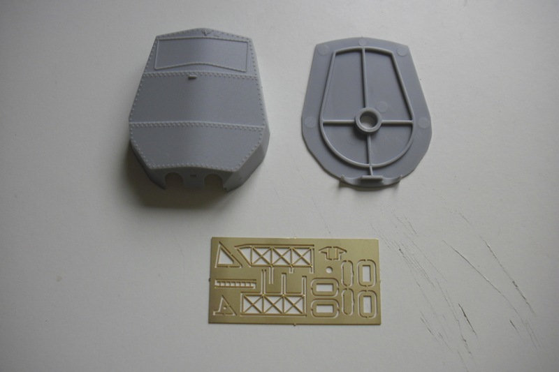 HACHETTE HMS HOOD 143.jpg