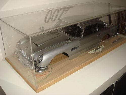 007 DB5 Case.jpg