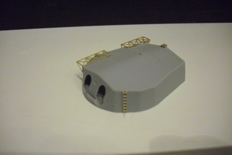 HACHETTE HMS HOOD 150.jpg