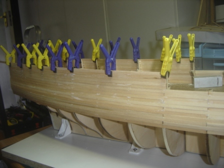 03-34 stern planking complete 1 small.JPG