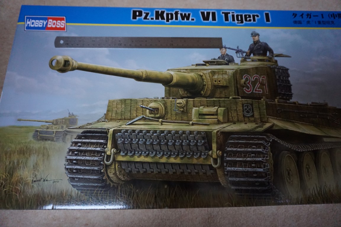 Hobbyboss Tiger 004.JPG