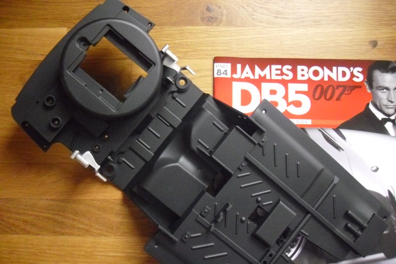 007 DB5 251.jpg