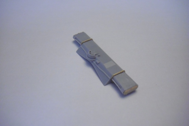HACHETTE HMS HOOD 258.jpg