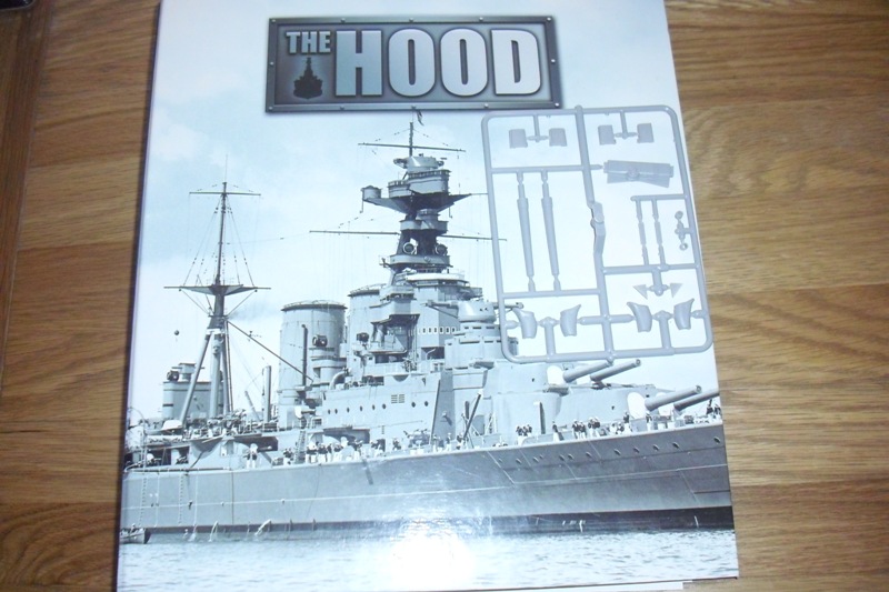 HACHETTE HMS HOOD 261.jpg