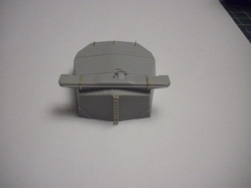 HACHETTE HMS HOOD 294.jpg