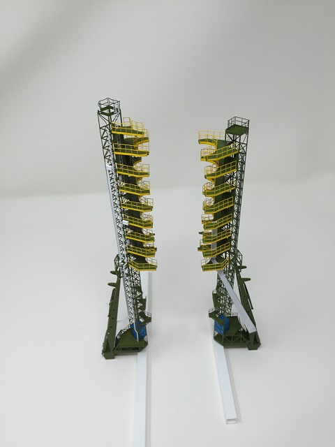 2servicetowers.jpg