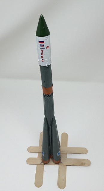 finishedrocket1.jpg