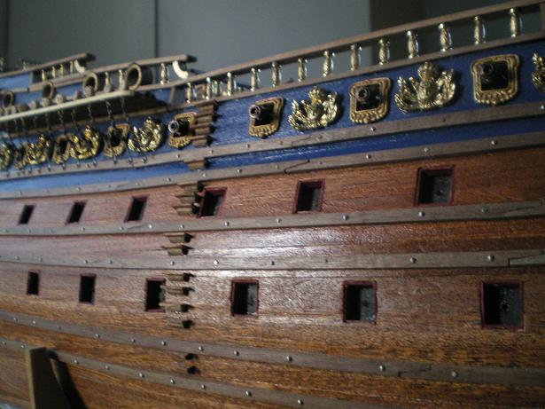 ships 1200.jpg