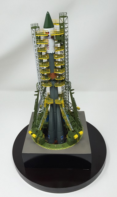 6tower3.jpg
