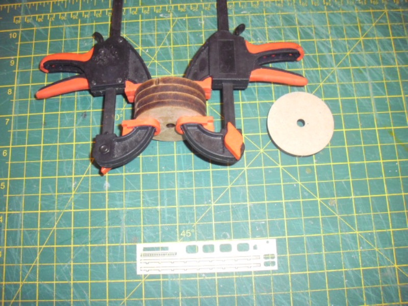 HACHETTE HMS HOOD 297.jpg