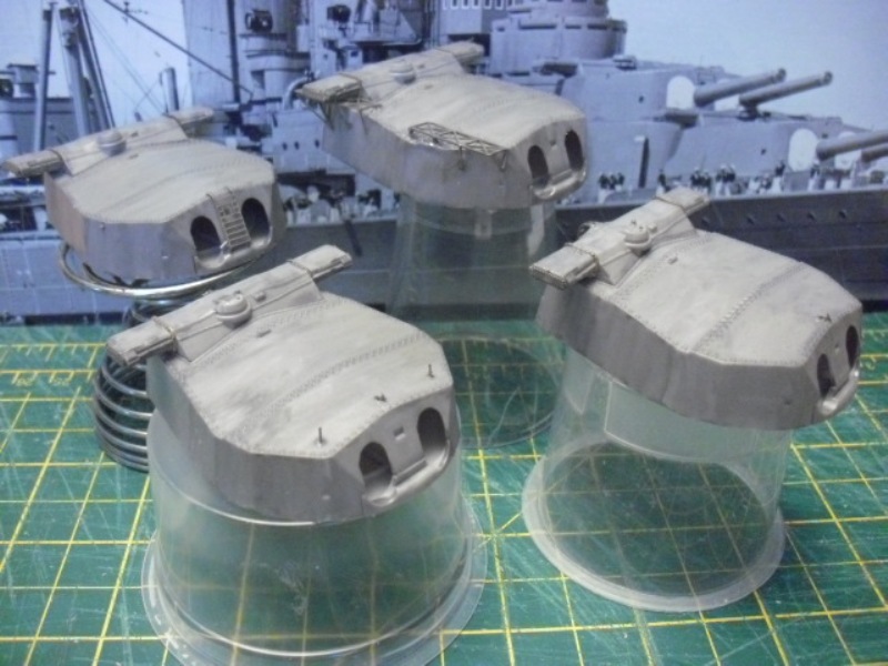 HACHETTE HMS HOOD 319.jpg