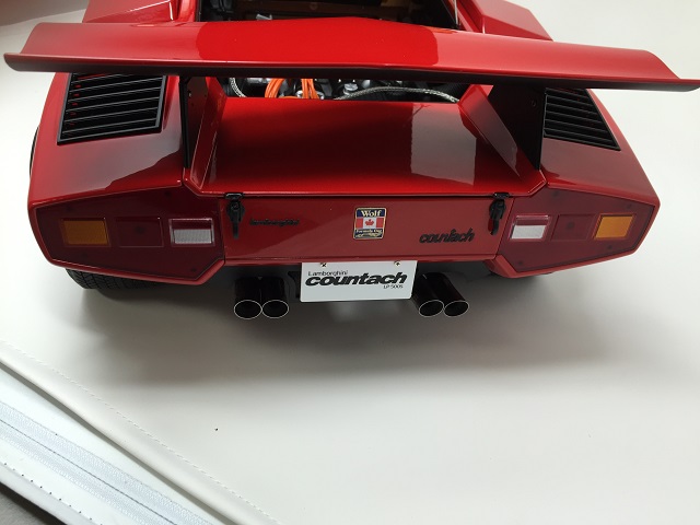 lambo16.jpg