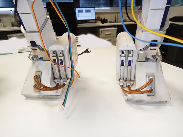 R2D2 40.jpg