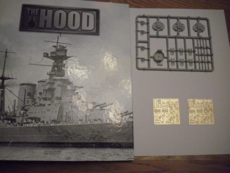HACHETTE HMS HOOD 339.jpg