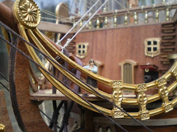 ships 1327.jpg