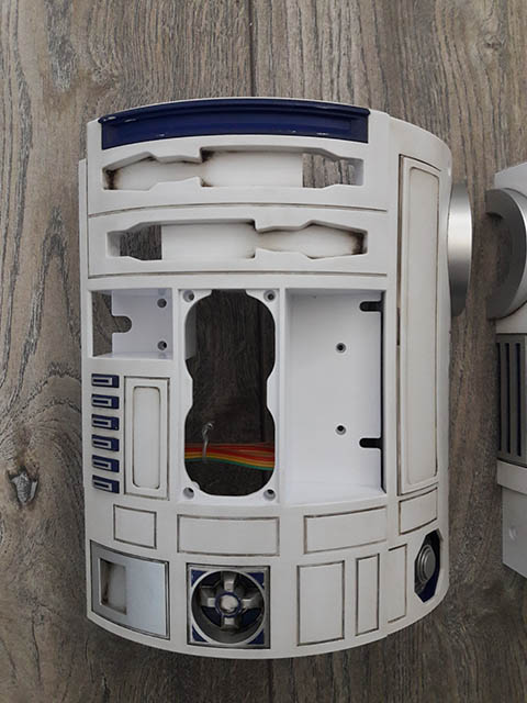 R2D2 73.jpg