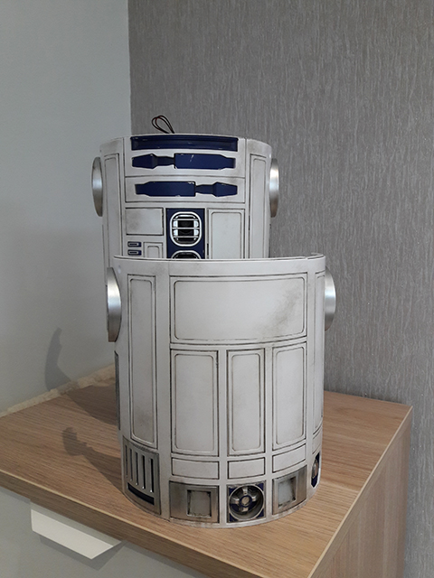 R2D2 96.jpg
