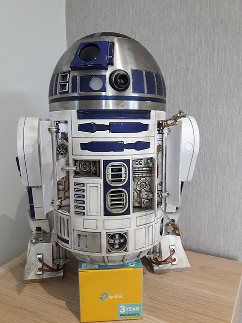 R2D2 99.jpg