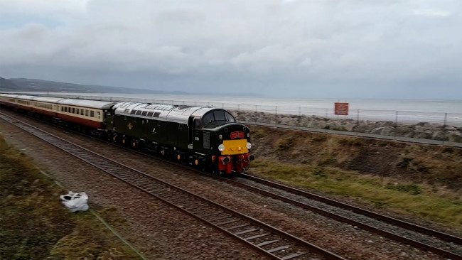 Train_01.JPG
