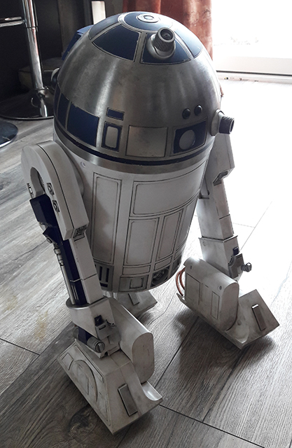 R2D2 111.jpg