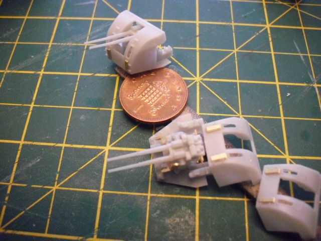HACHETTE HMS HOOD 376.jpg