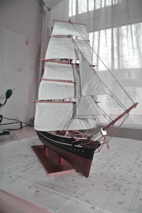 ForeSails1.jpg