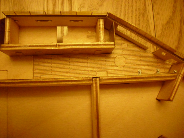 HACHETTE HMS HOOD 411.jpg