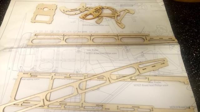 upper fuse2.jpg