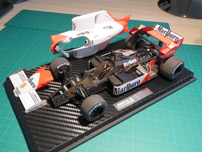 f42-1.jpg