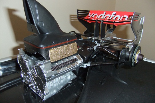 mclaren40.jpg