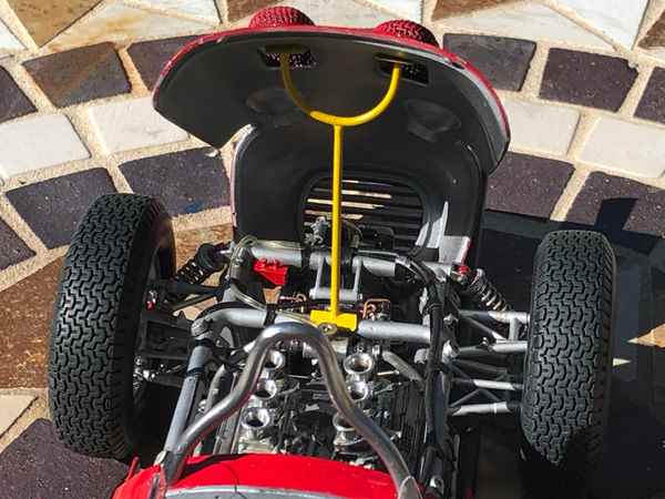 ferrari2.jpg