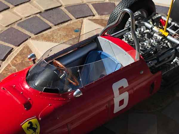 ferrari3.jpg