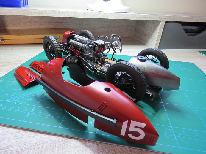 F806-93.jpg