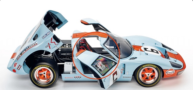 GT40 Door Hinge.jpg
