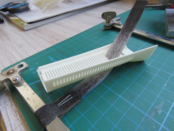 CUT 2.jpg