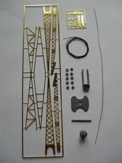 Y Crane and mast.JPG