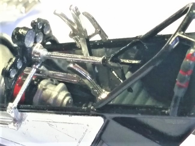 23 Steering controls.jpg