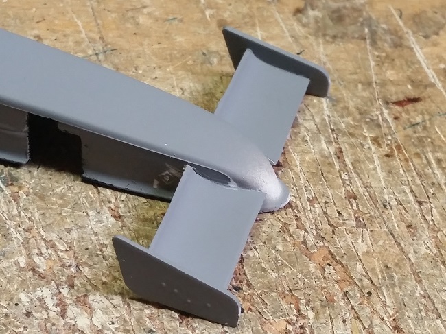 52 Front Wing.jpg