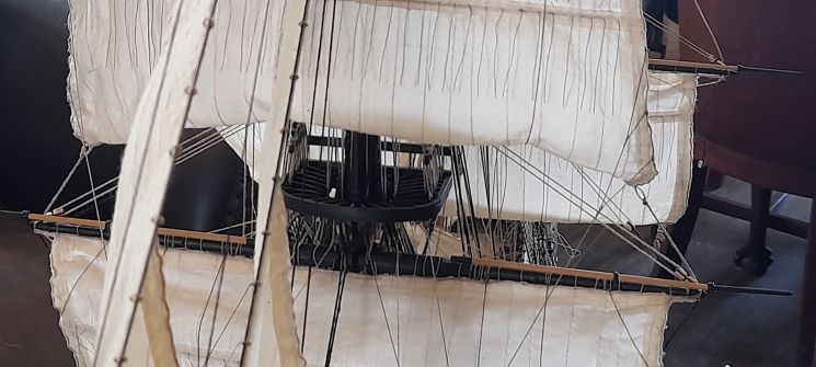 foremast topsail bowlines1.jpg