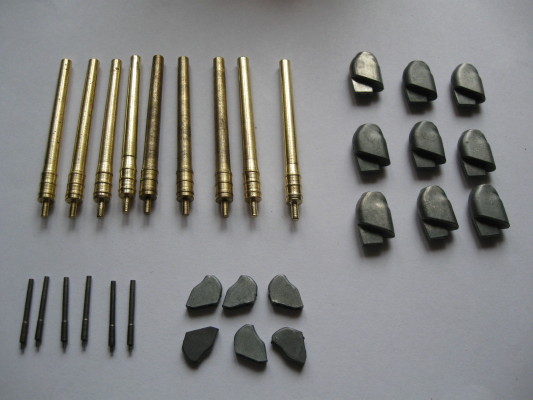 Yamato gun barrels & blast bags.JPG