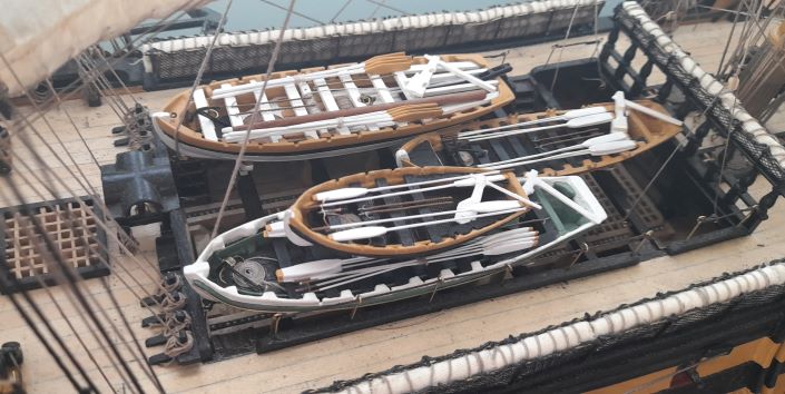 boat1s.jpg