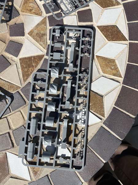 sprue 2.jpg