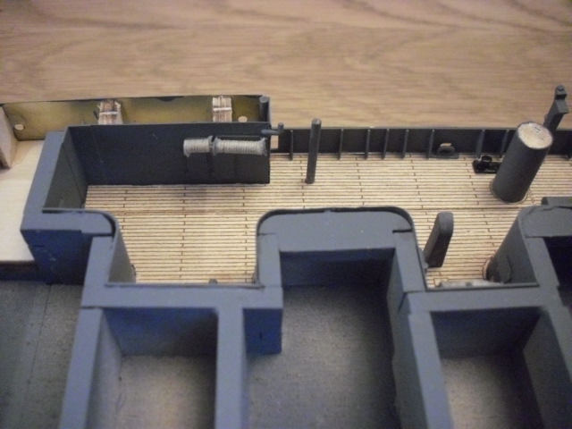 HACHETTE HMS HOOD 524.jpg