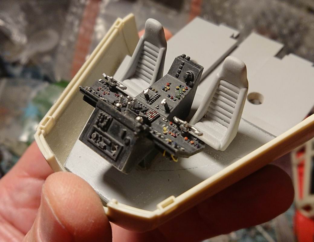 308 BITS DEAGO COCKPIT CONSOLE.jpg