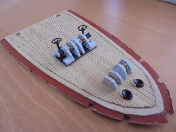 126. Windlass & Chain guides Aug 2021.JPG