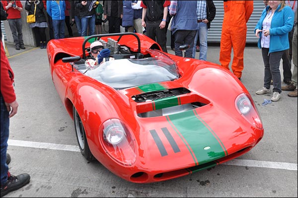 John-Surtees-and-prototype-Lola-T70-CanAm-Spyder-6.jpg