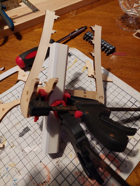 Attaching the ribs4.jpg