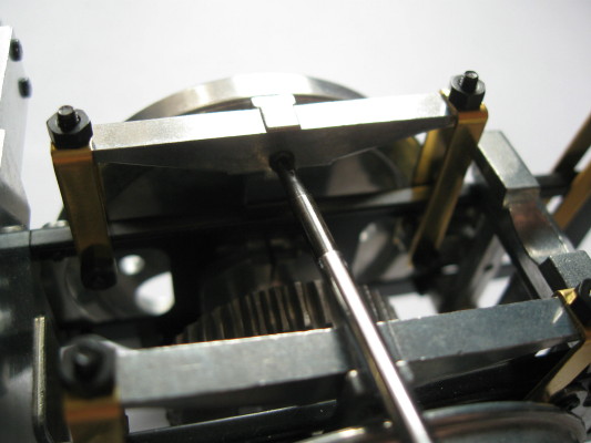 D25-7.JPG