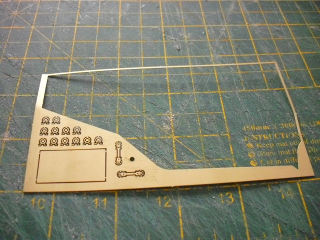HACHETTE HMS HOOD 549.jpg